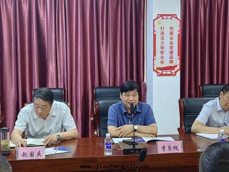 dec666a05a54f24416bd1bc11e185a1 - 副本(běn).jpg