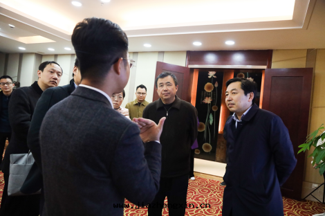 市(shì)統計(jì)局(jú)領導莅臨中(zhōng)電(diàn)凱源物(wù)流平台(tái)考察指導(图(tú)2)